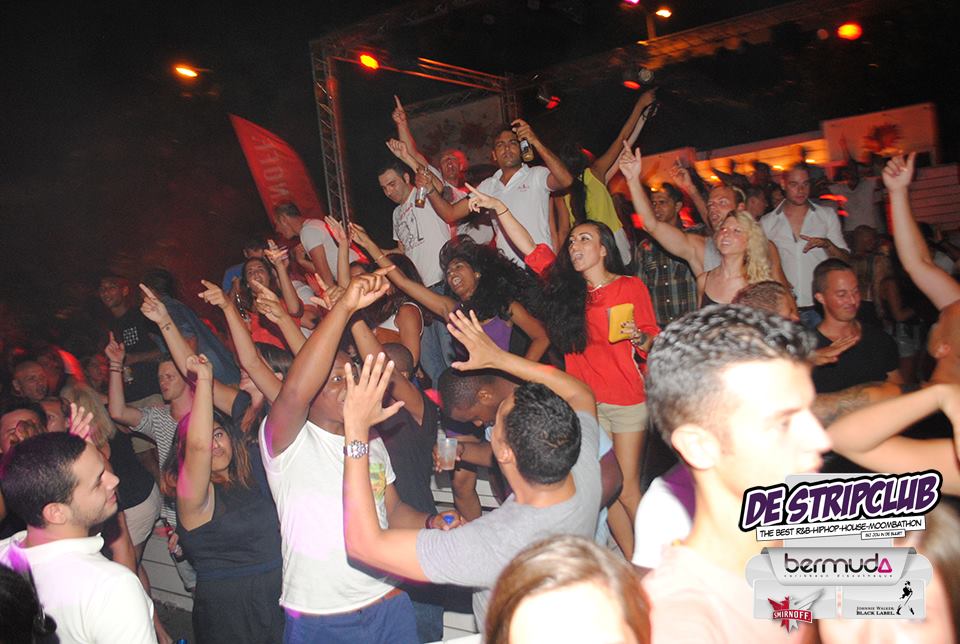Curacao strip club Kat vixen shemale